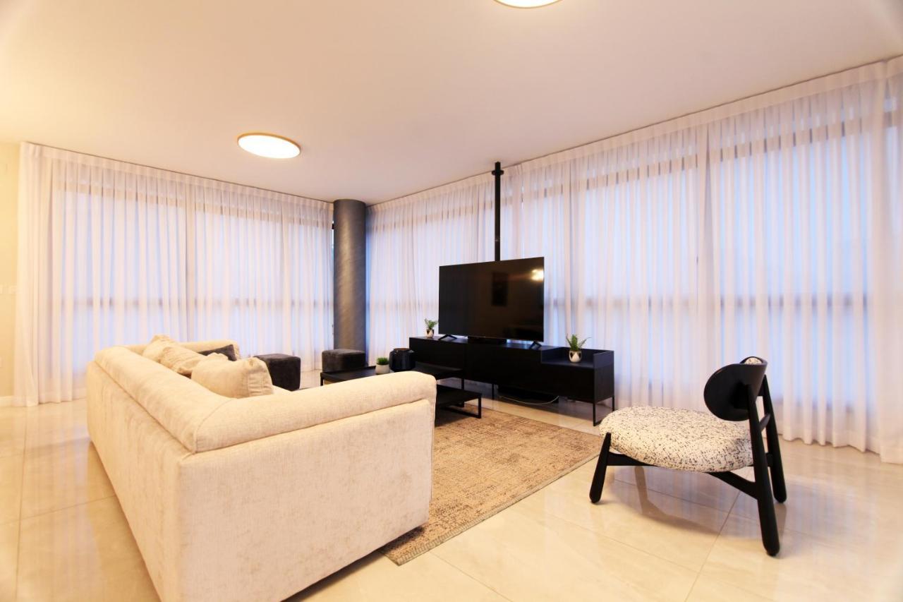 Mini Penthouse Near The Beach Netanya Extérieur photo