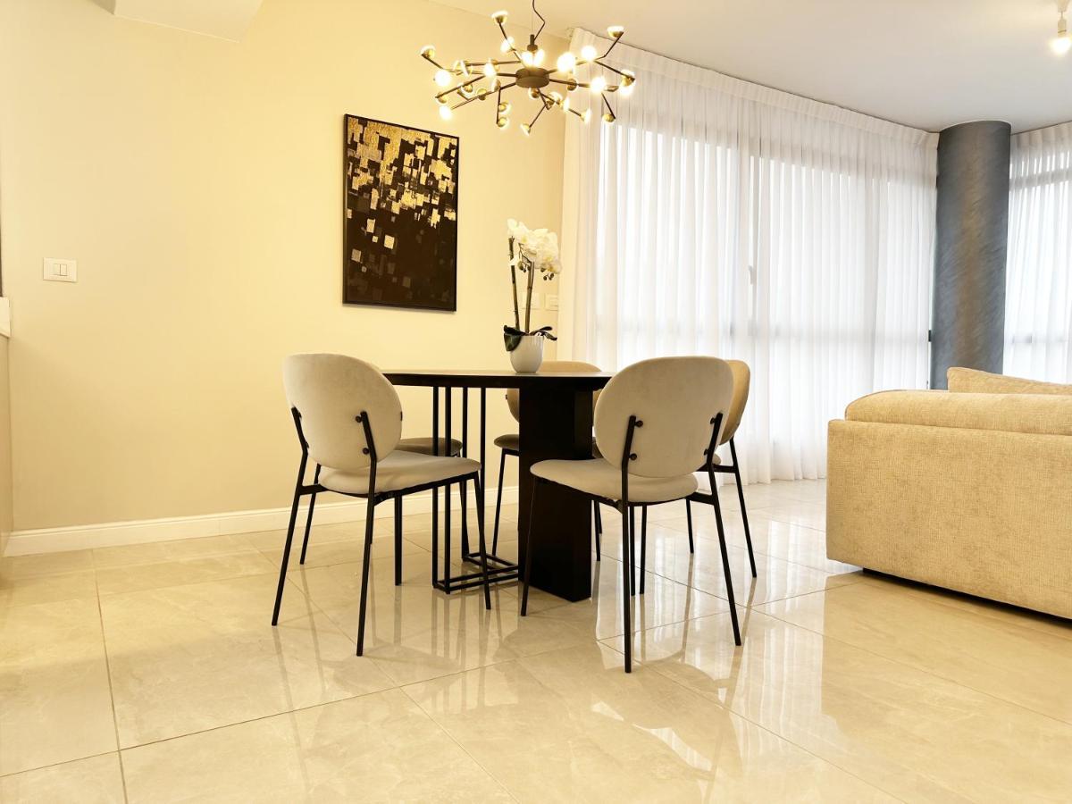 Mini Penthouse Near The Beach Netanya Extérieur photo
